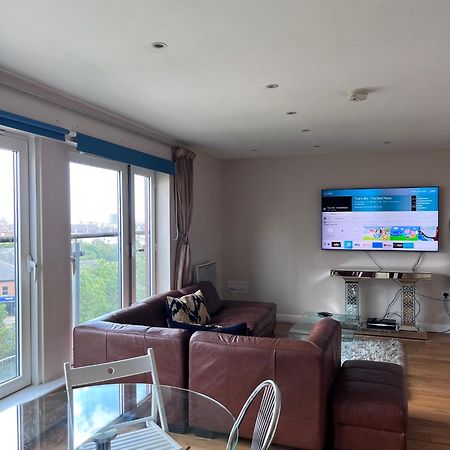Great City Centre Getaway Apartment 2 Bed Near The Beach And Shopping Area 斯旺西 外观 照片