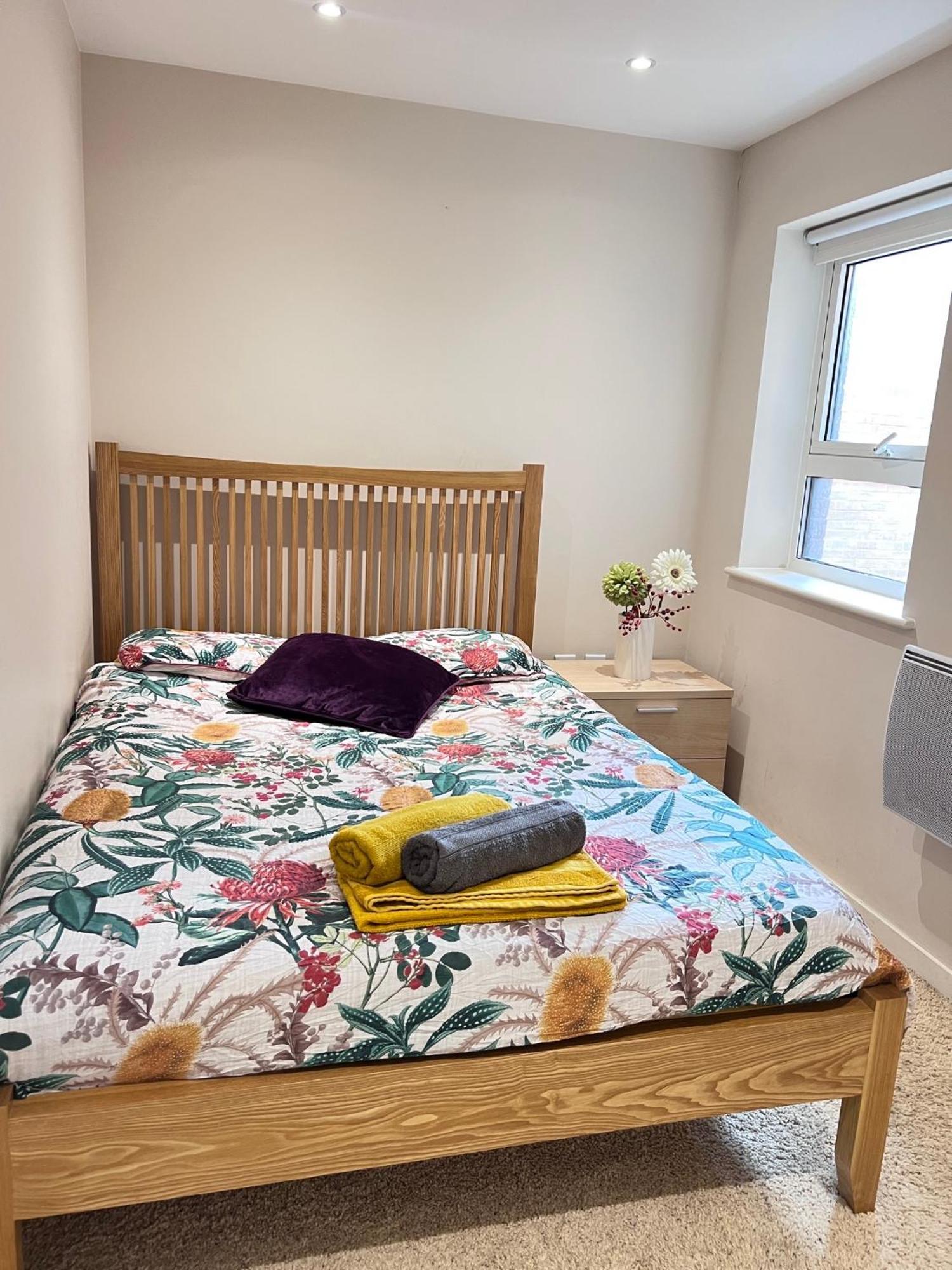 Great City Centre Getaway Apartment 2 Bed Near The Beach And Shopping Area 斯旺西 外观 照片